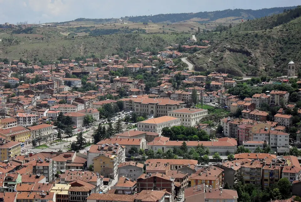 Temsilî görsel — Kaleden Cumhuriyet Meydanı ve Çevresi