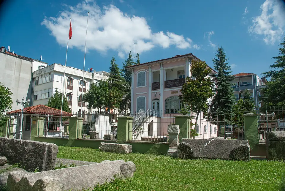 Temsilî görsel — Sakarya müzesi dışarıdan