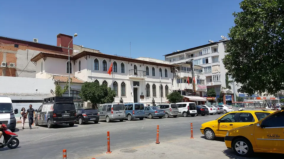 Temsilî görsel — Nazilli Etnoğrafya Müzesi Binası genel görünümü