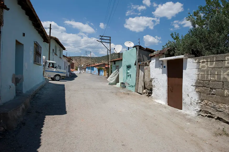 Temsilî görsel — Edremit (Balıkesir): yöreden bir görünüm